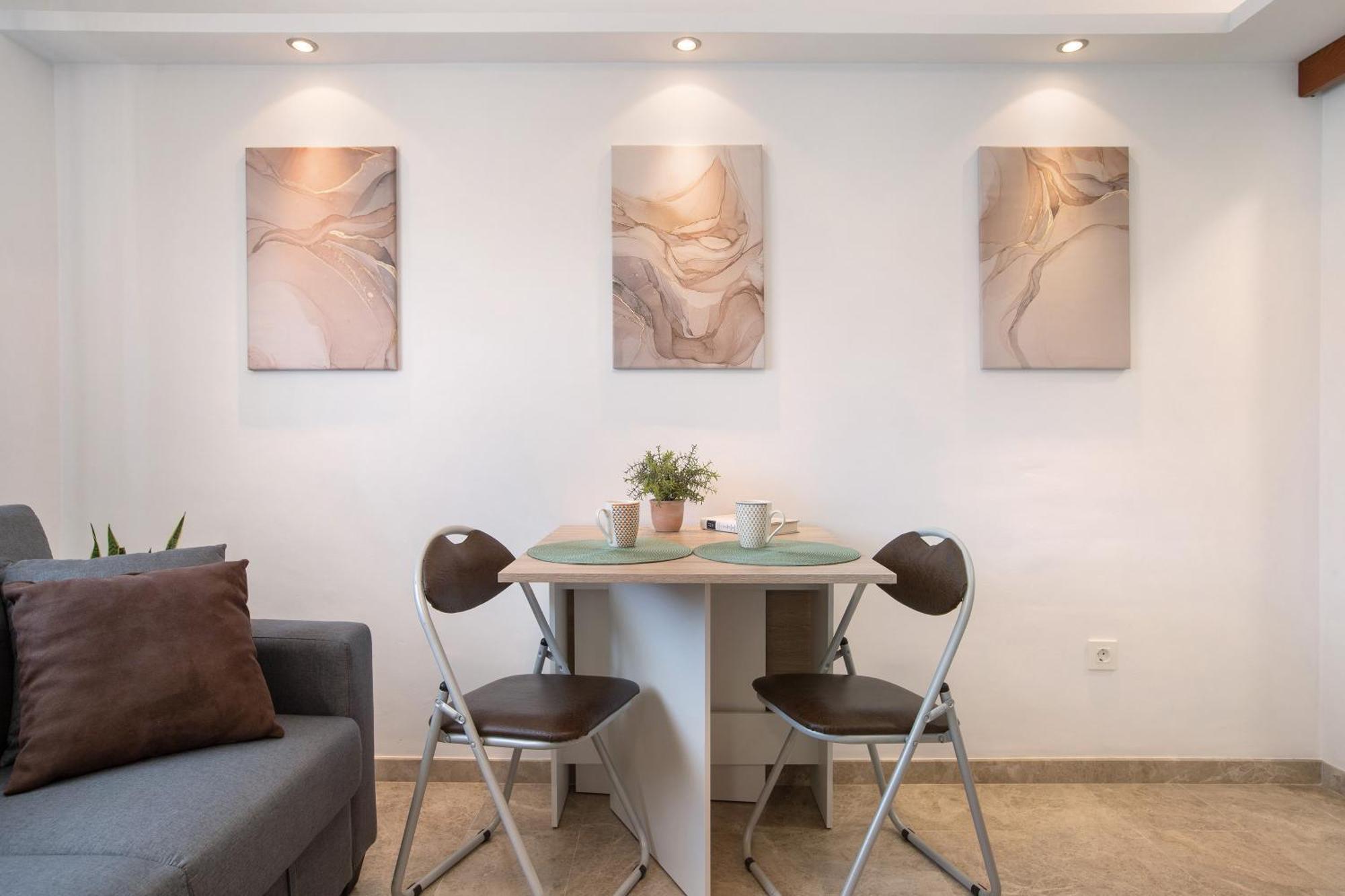 Carlos Haya Apartament *
